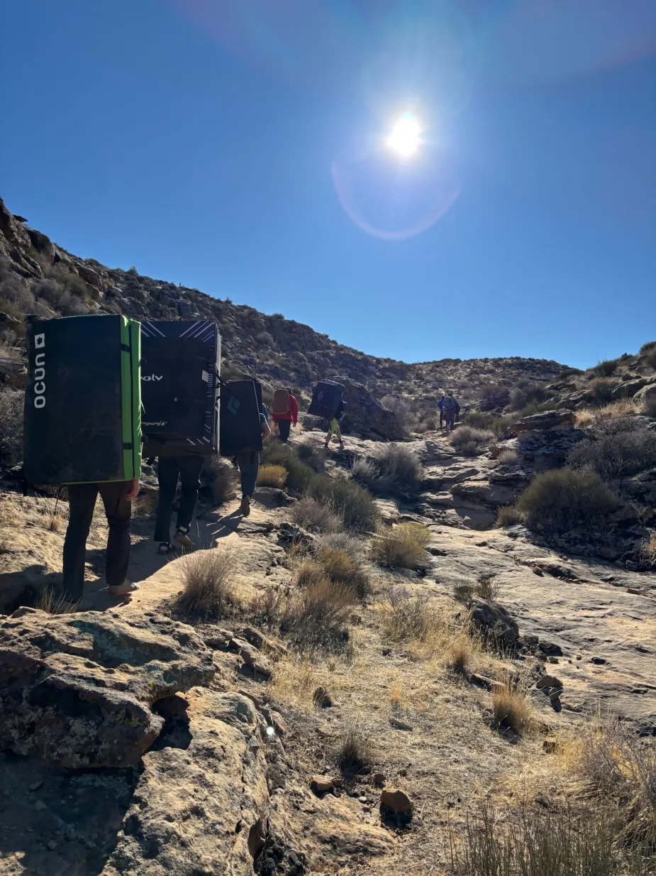 St George bouldering approach